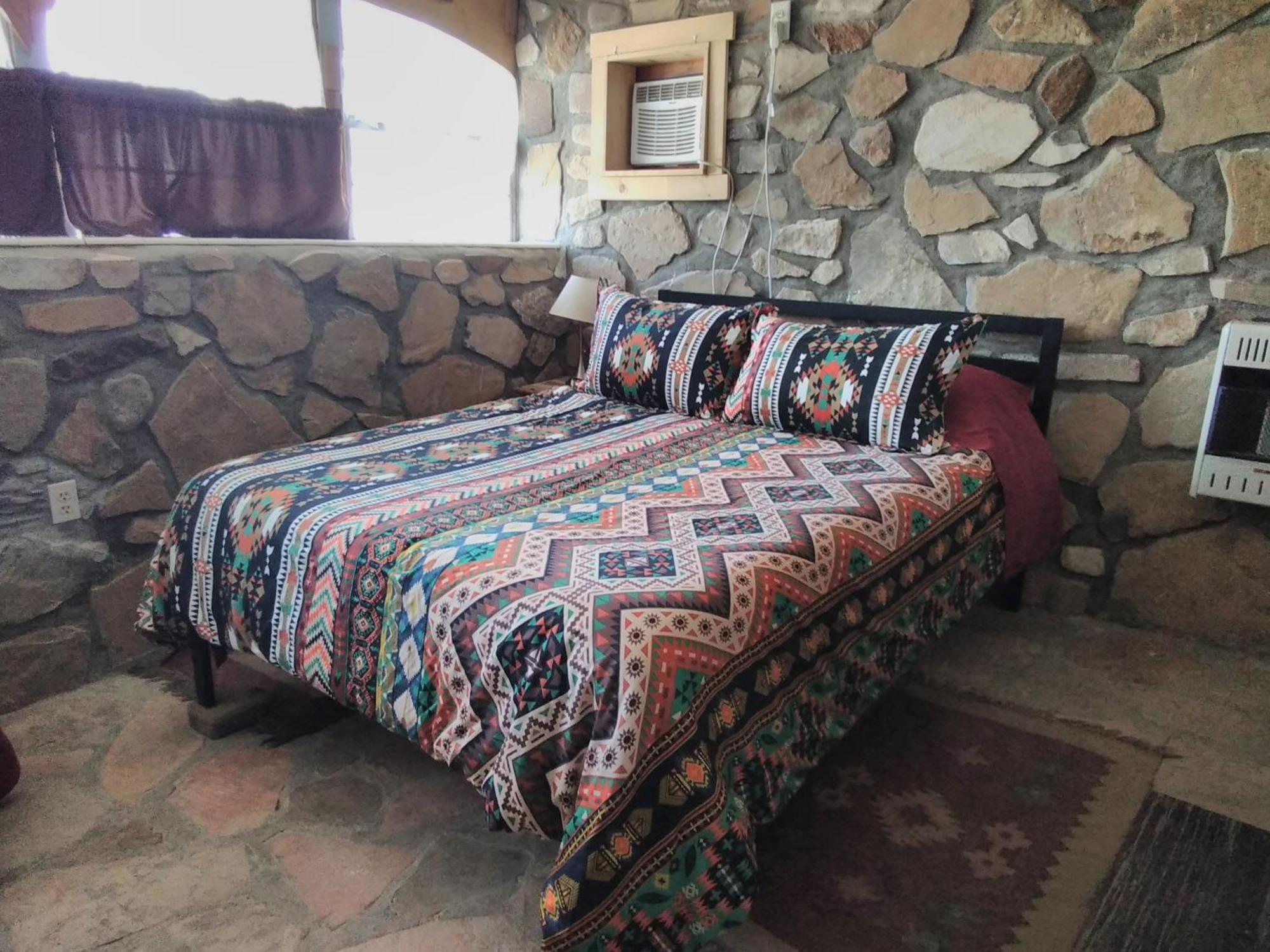 La Loma Del Chivo Llc Stone Cottage Alternative Building Marathon Phòng bức ảnh
