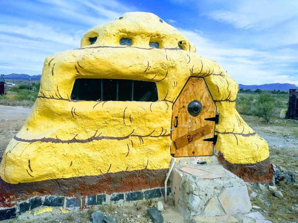 La Loma Del Chivo Llc Stone Cottage Alternative Building Marathon Ngoại thất bức ảnh